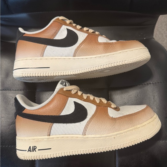 Nike Shoes - Nike Air Force 1 '07
